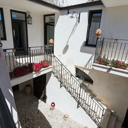 Residenza La Nivera 3*